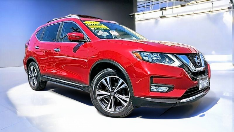 2017 Nissan Rogue SL — SUV — 81,335 mi — La Habra, CA