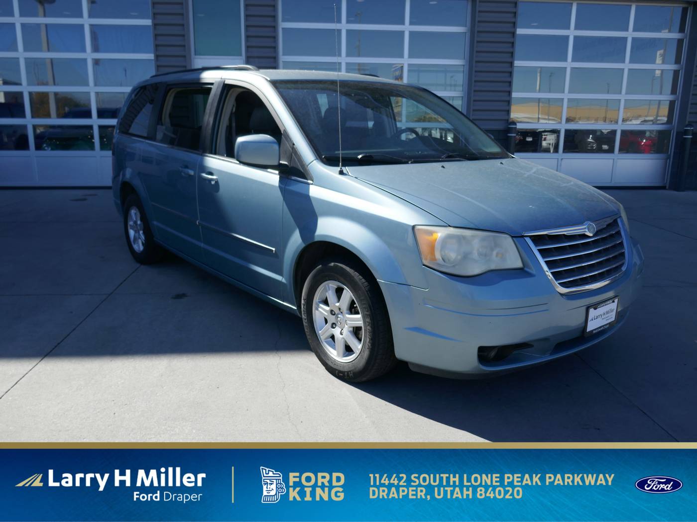 2010 Chrysler Town & Country Touring — Minivan — 136,452 mi — Draper, UT