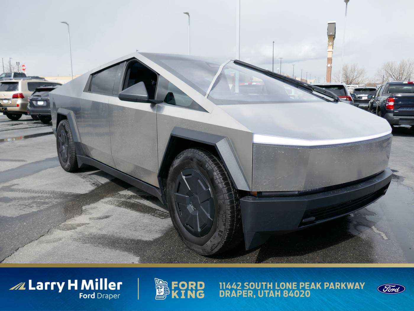 2024 Tesla Cybertruck Standard — Pickup Truck — 5,393 mi — Draper, UT