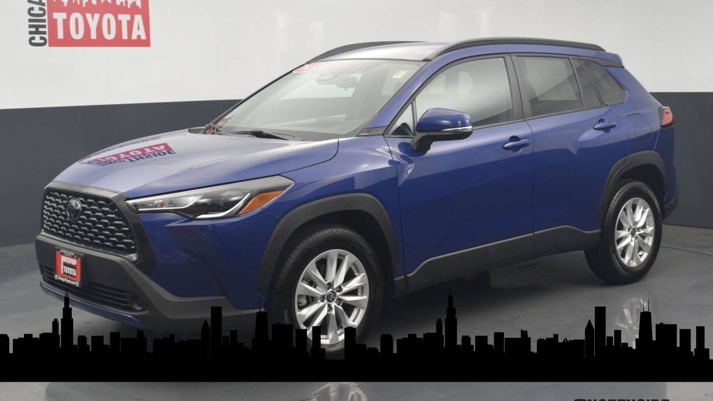 2023 Toyota Corolla Cross LE — SUV — 39,544 mi — Chicago, IL
