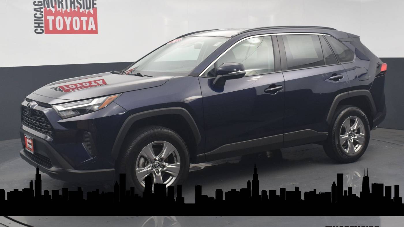 2023 Toyota RAV4 XLE — SUV — 35,919 mi — Chicago, IL