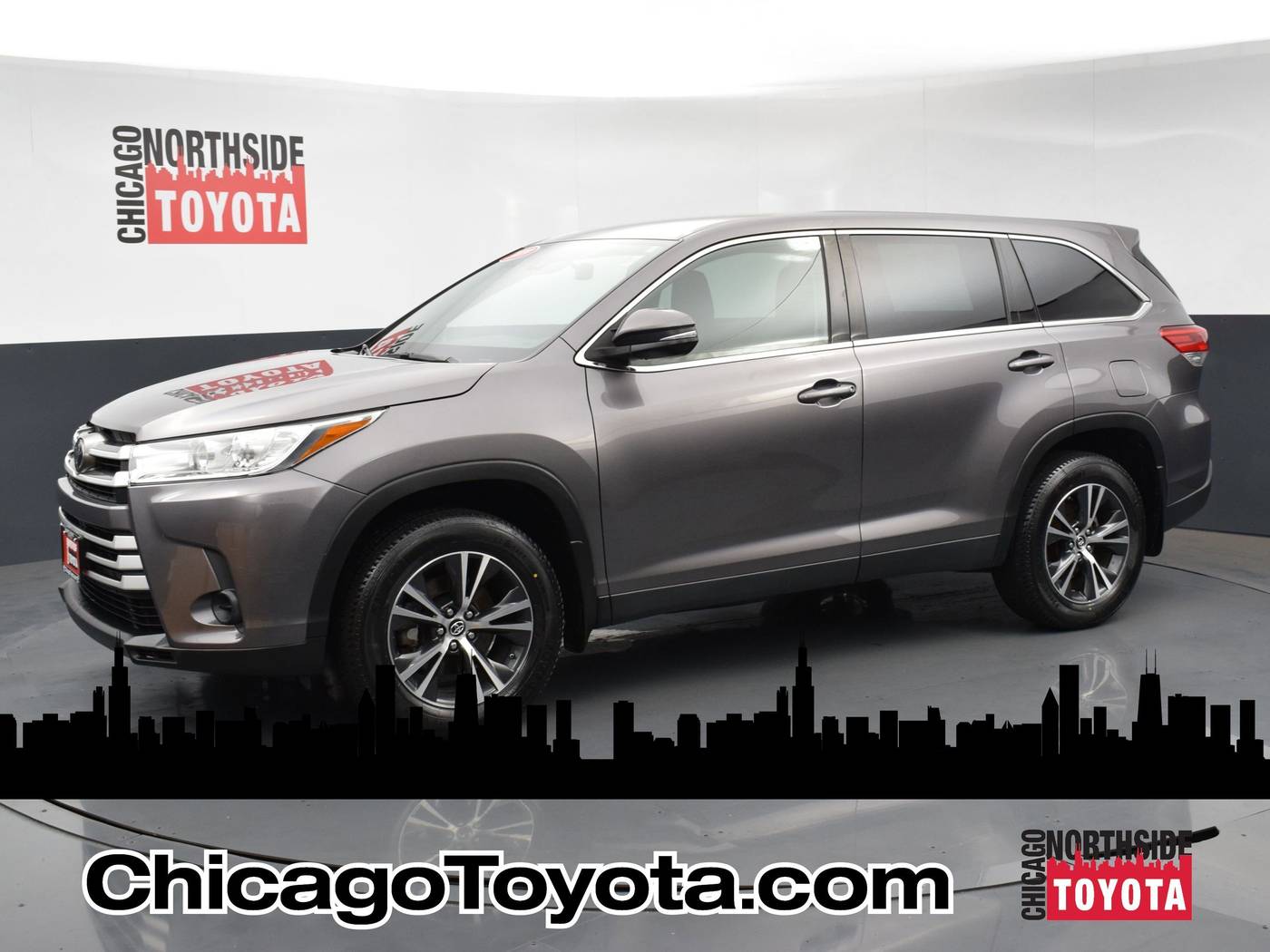 2019 Toyota Highlander LE V6 — SUV — 82,860 mi — Chicago, IL