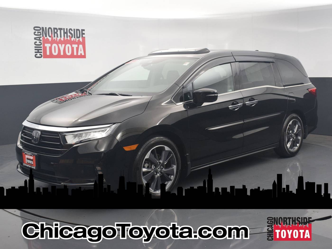 2022 Honda Odyssey Elite — Minivan — 18,361 mi — Chicago, IL