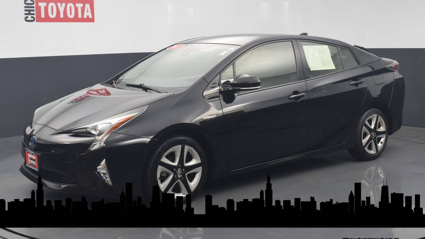 2017 Toyota Prius Three — Hatchback — 85,815 mi — Chicago, IL
