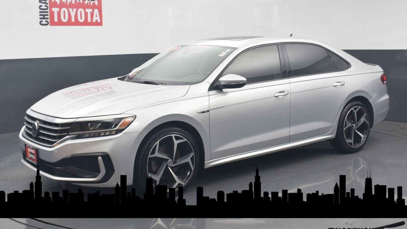 2020 Volkswagen Passat R-Line — Sedan — 34,531 mi — Chicago, IL