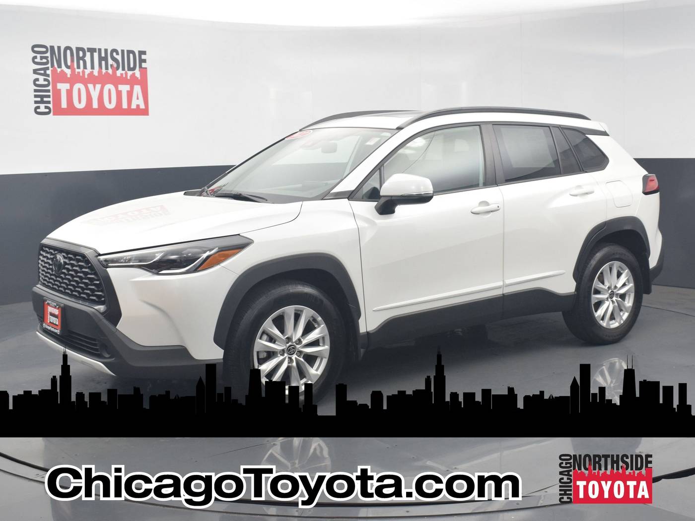 2022 Toyota Corolla Cross LE — SUV — 27,813 mi — Chicago, IL