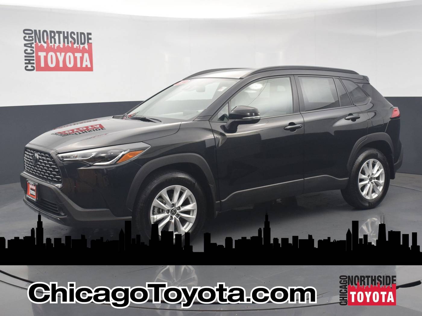 2022 Toyota Corolla Cross LE — SUV — 4,040 mi — Chicago, IL