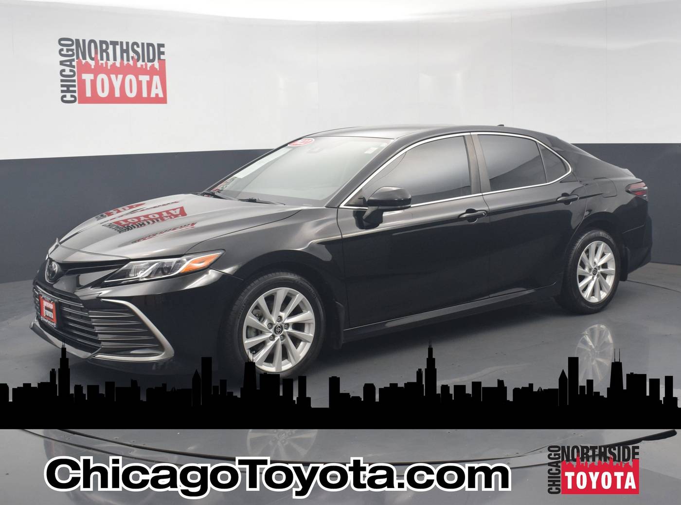 2022 Toyota Camry LE — Sedan — 34,402 mi — Chicago, IL