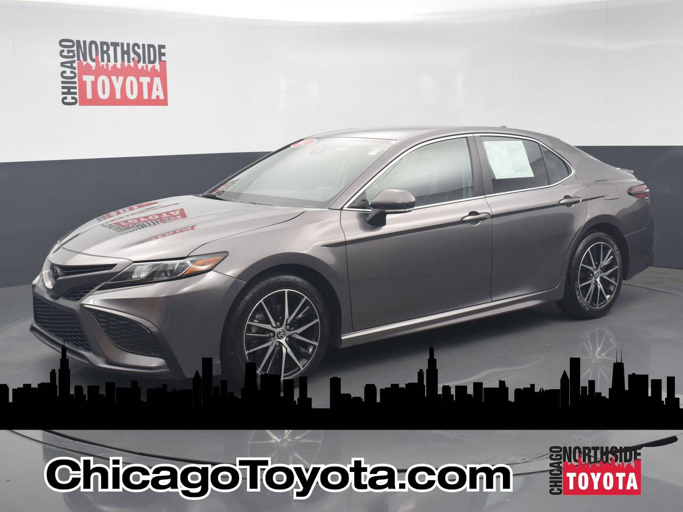 2023 Toyota Camry SE — Sedan — 56,725 mi — Chicago, IL