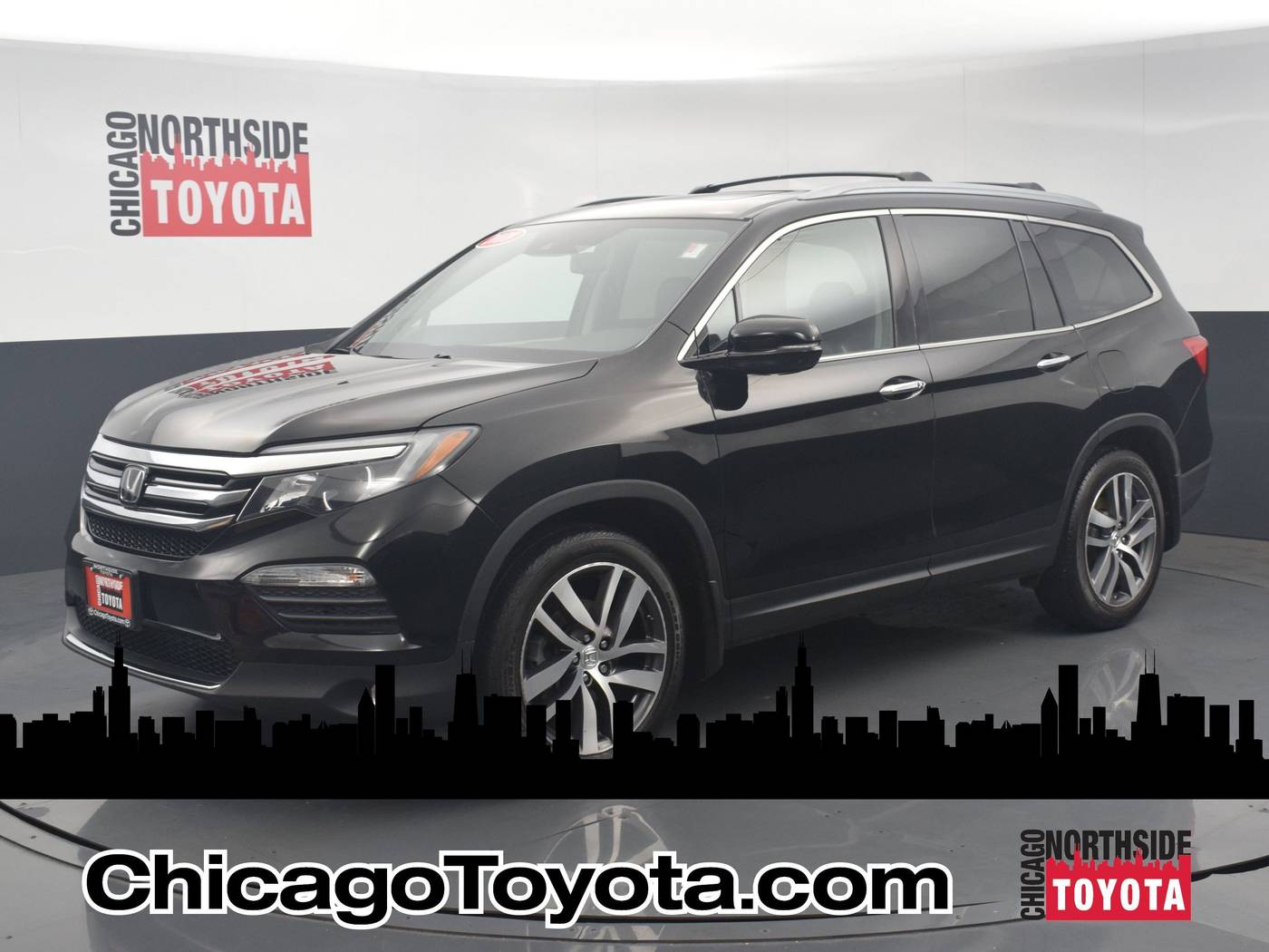 2018 Honda Pilot Touring — SUV — 66,651 mi — Chicago, IL