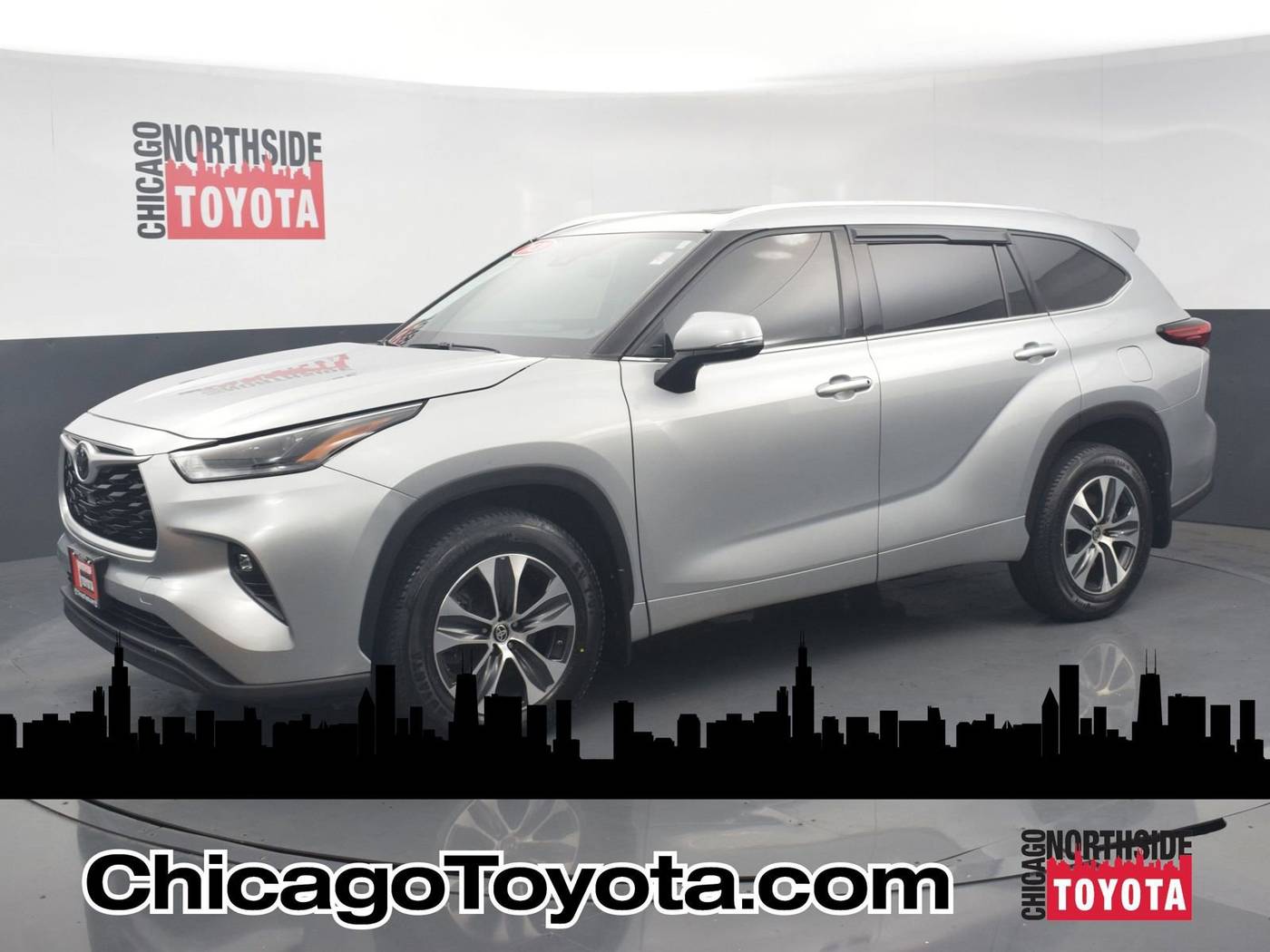 2021 Toyota Highlander XLE — SUV — 62,631 mi — Chicago, IL