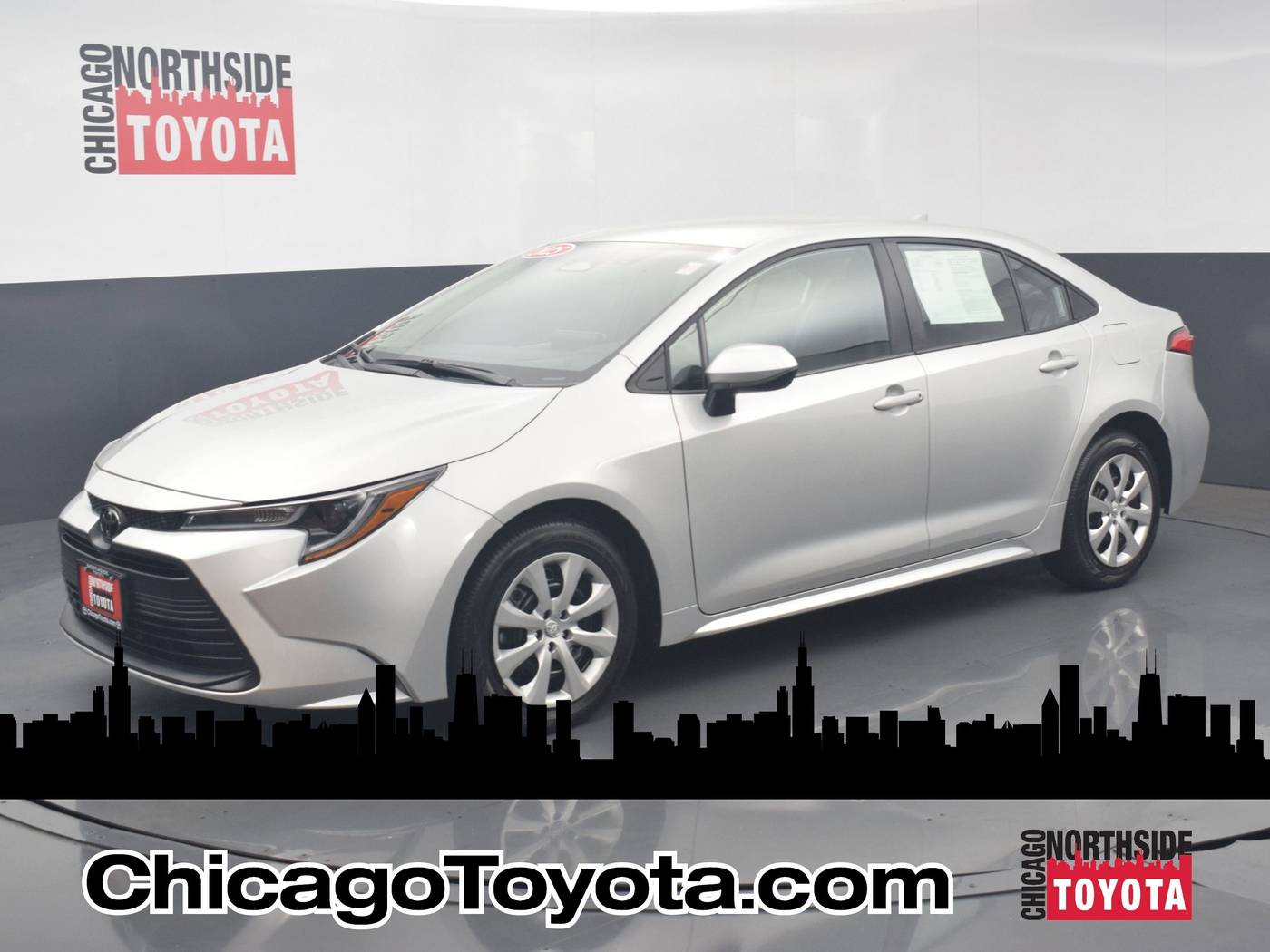 2025 Toyota Corolla LE — Sedan — 43 mi — Chicago, IL