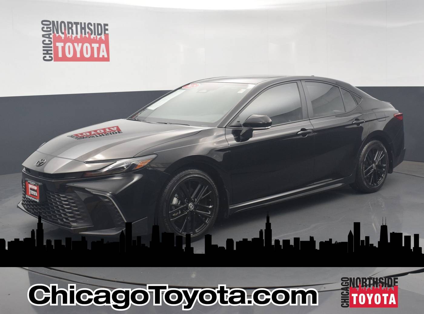2025 Toyota Camry SE — Sedan — 40,297 mi — Chicago, IL