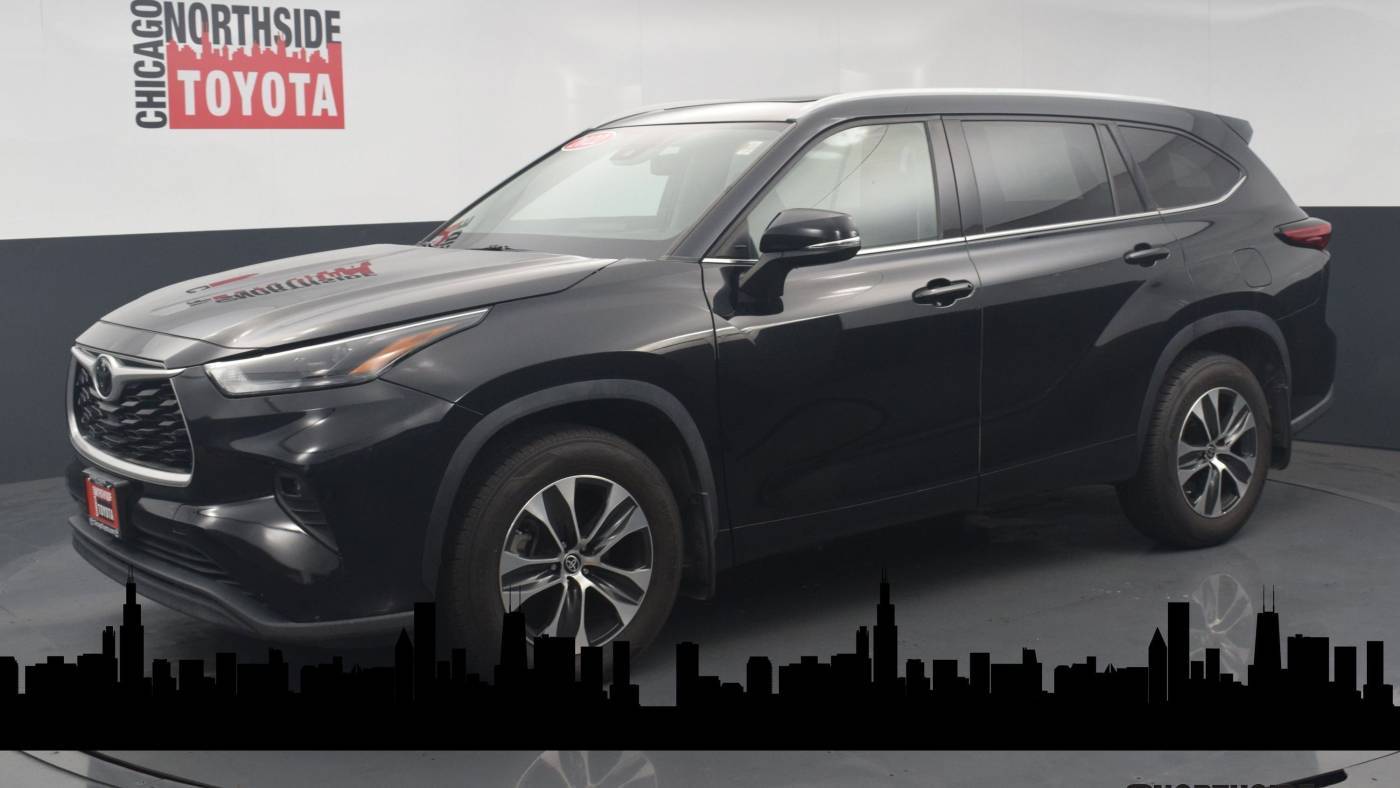 2022 Toyota Highlander XLE — SUV — 62,359 mi — Chicago, IL