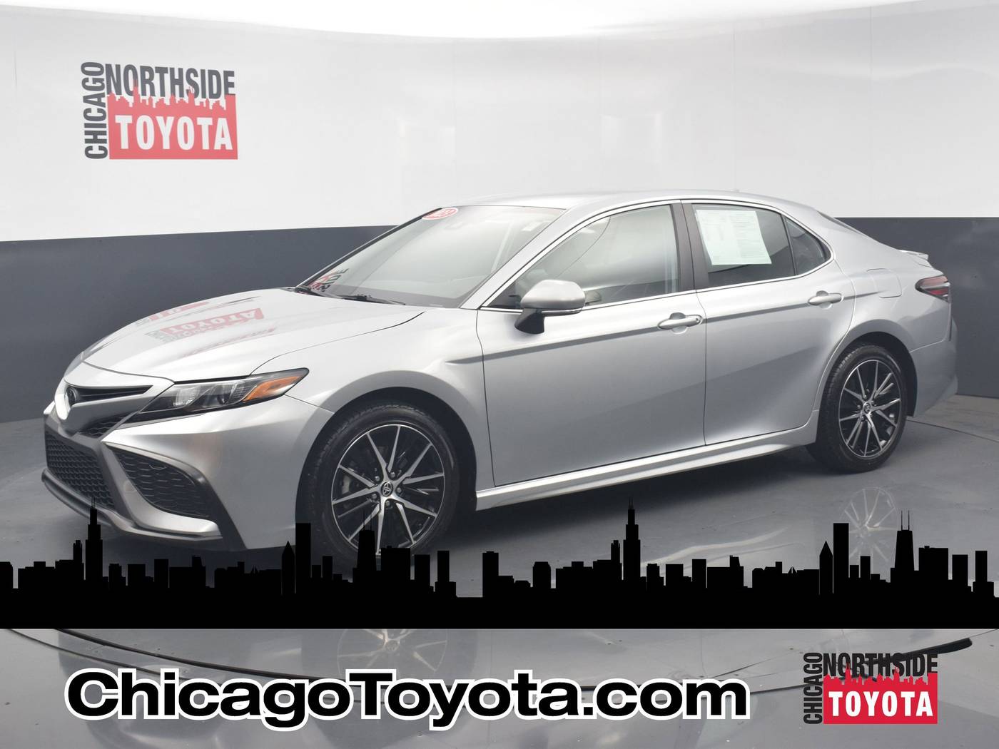 2023 Toyota Camry SE — Sedan — 57,577 mi — Chicago, IL