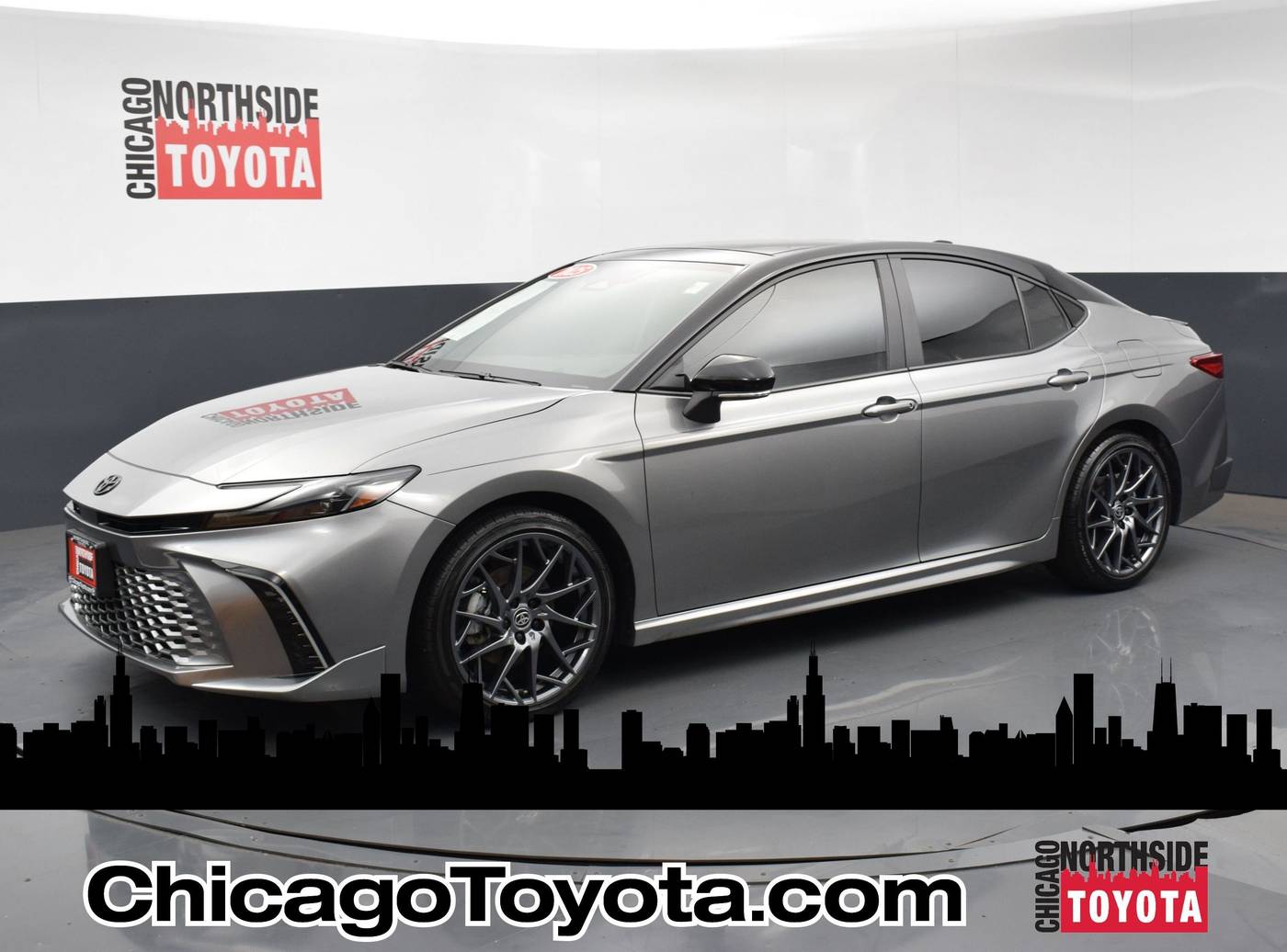 2025 Toyota Camry Hybrid XSE — Sedan — 23,938 mi — Chicago, IL