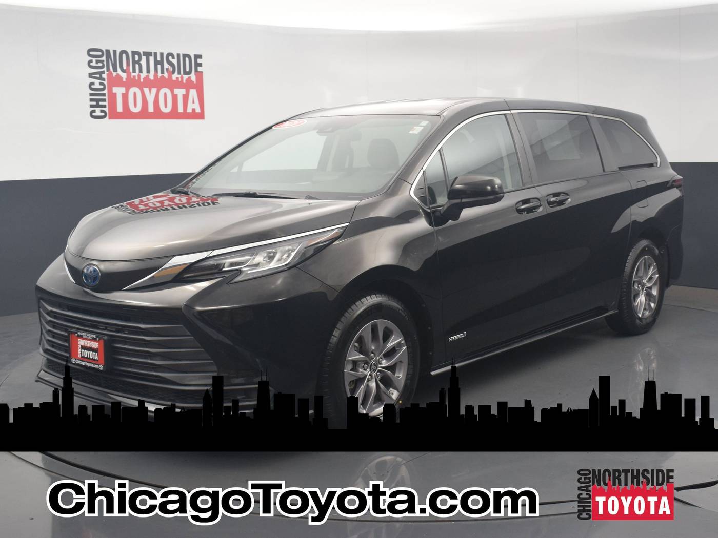 2021 Toyota Sienna LE — Minivan — 80,749 mi — Chicago, IL