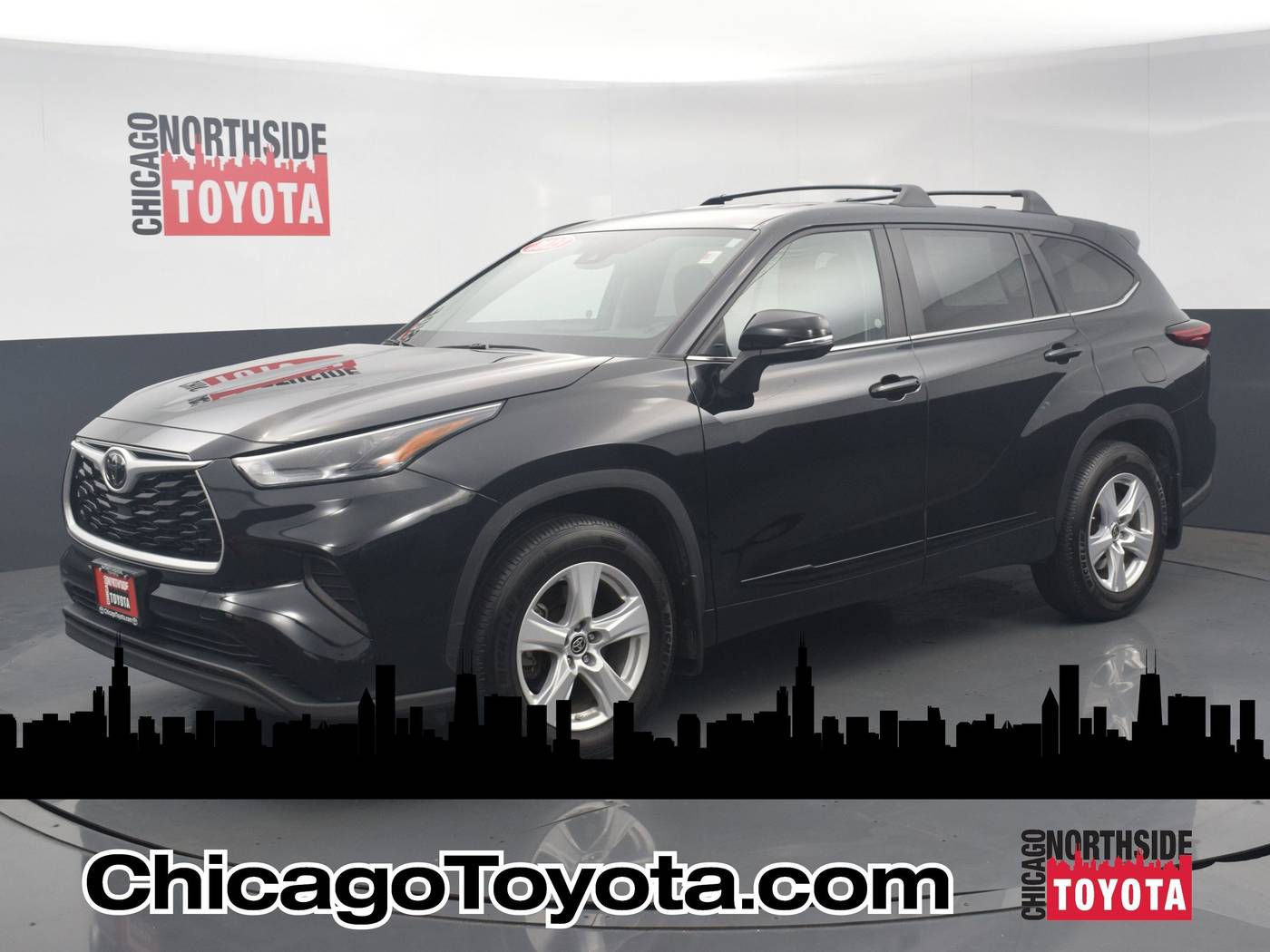2023 Toyota Highlander L — SUV — 19,927 mi — Chicago, IL