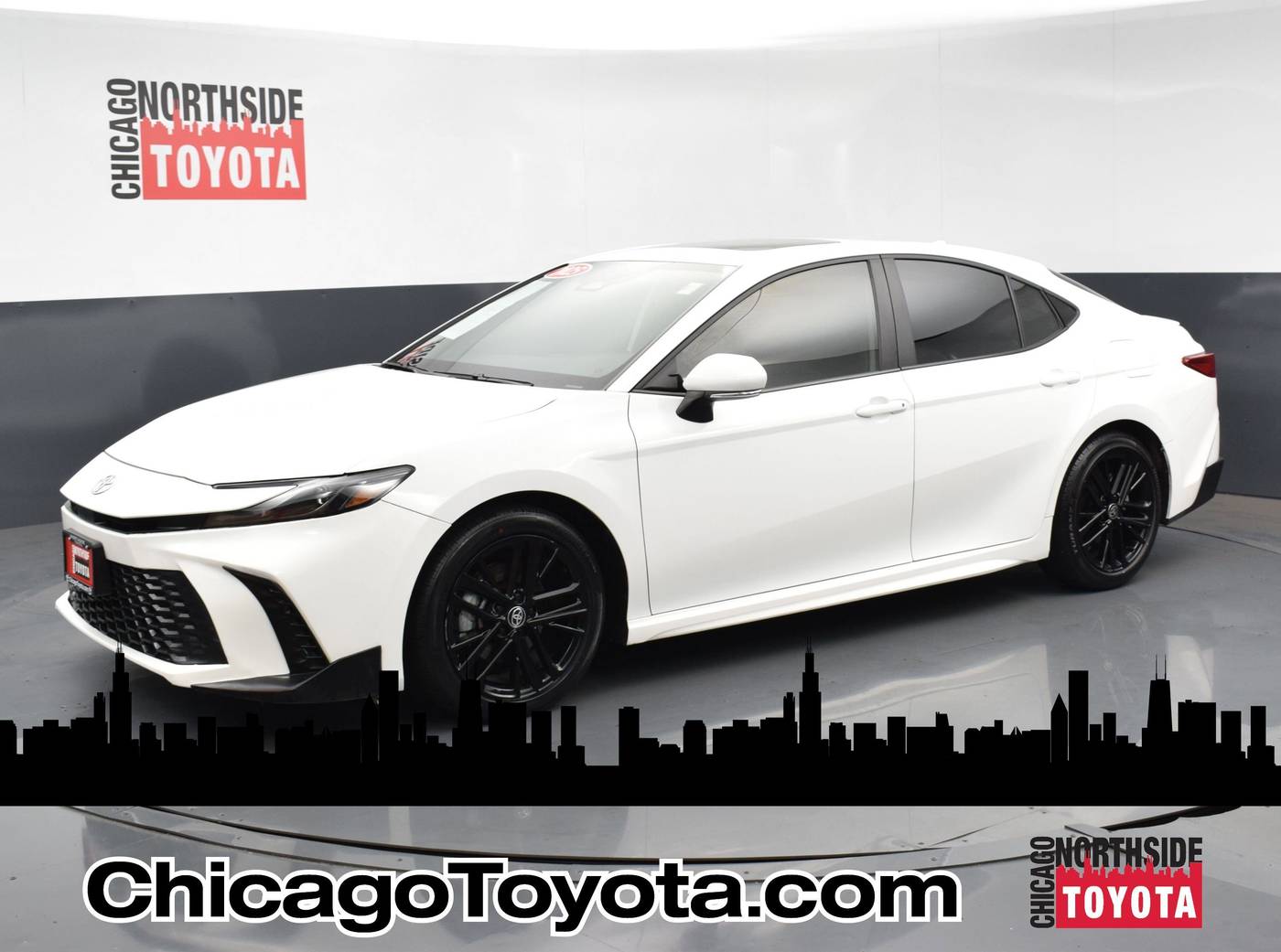 2025 Toyota Camry Hybrid SE — Sedan — 20,002 mi — Chicago, IL