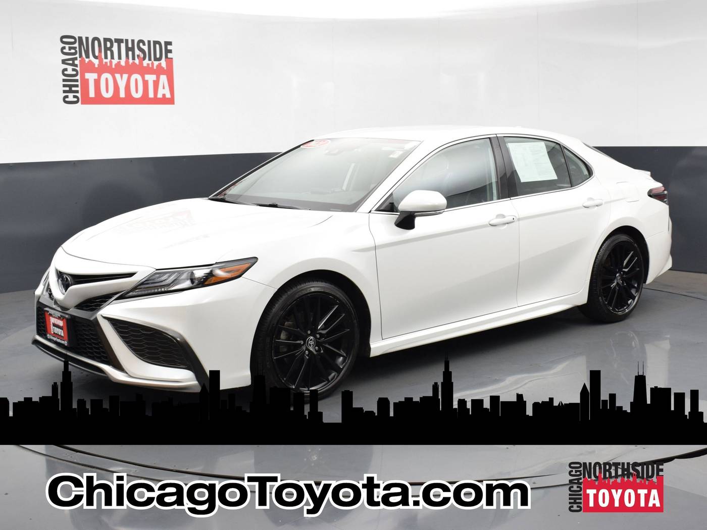 2021 Toyota Camry XSE — Sedan — 31,580 mi — Chicago, IL