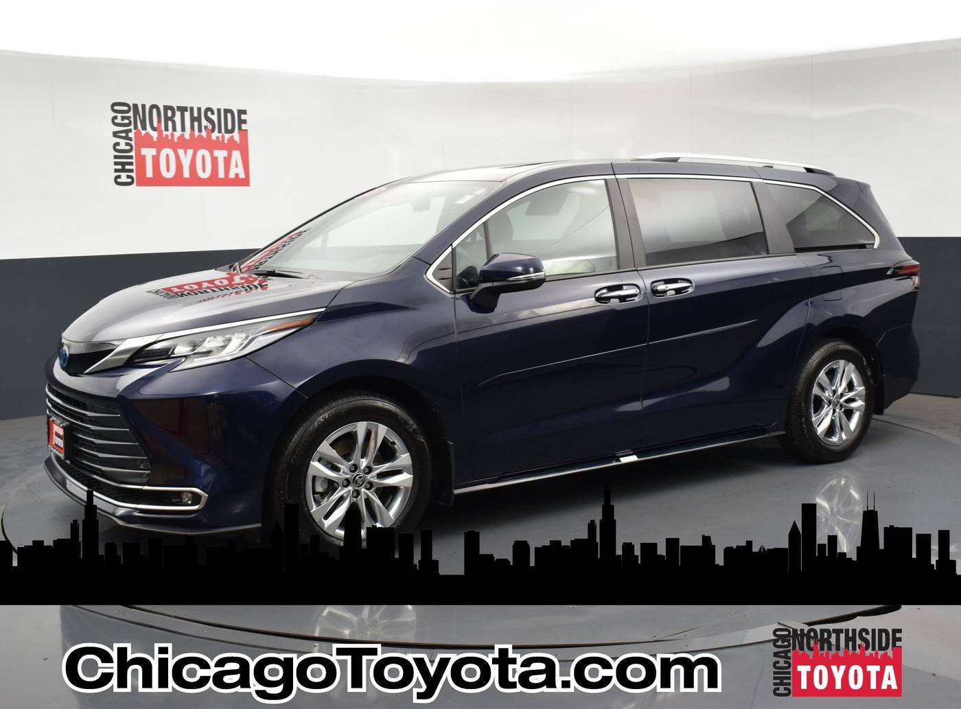2025 Toyota Sienna Limited — Minivan — 10,112 mi — Chicago, IL