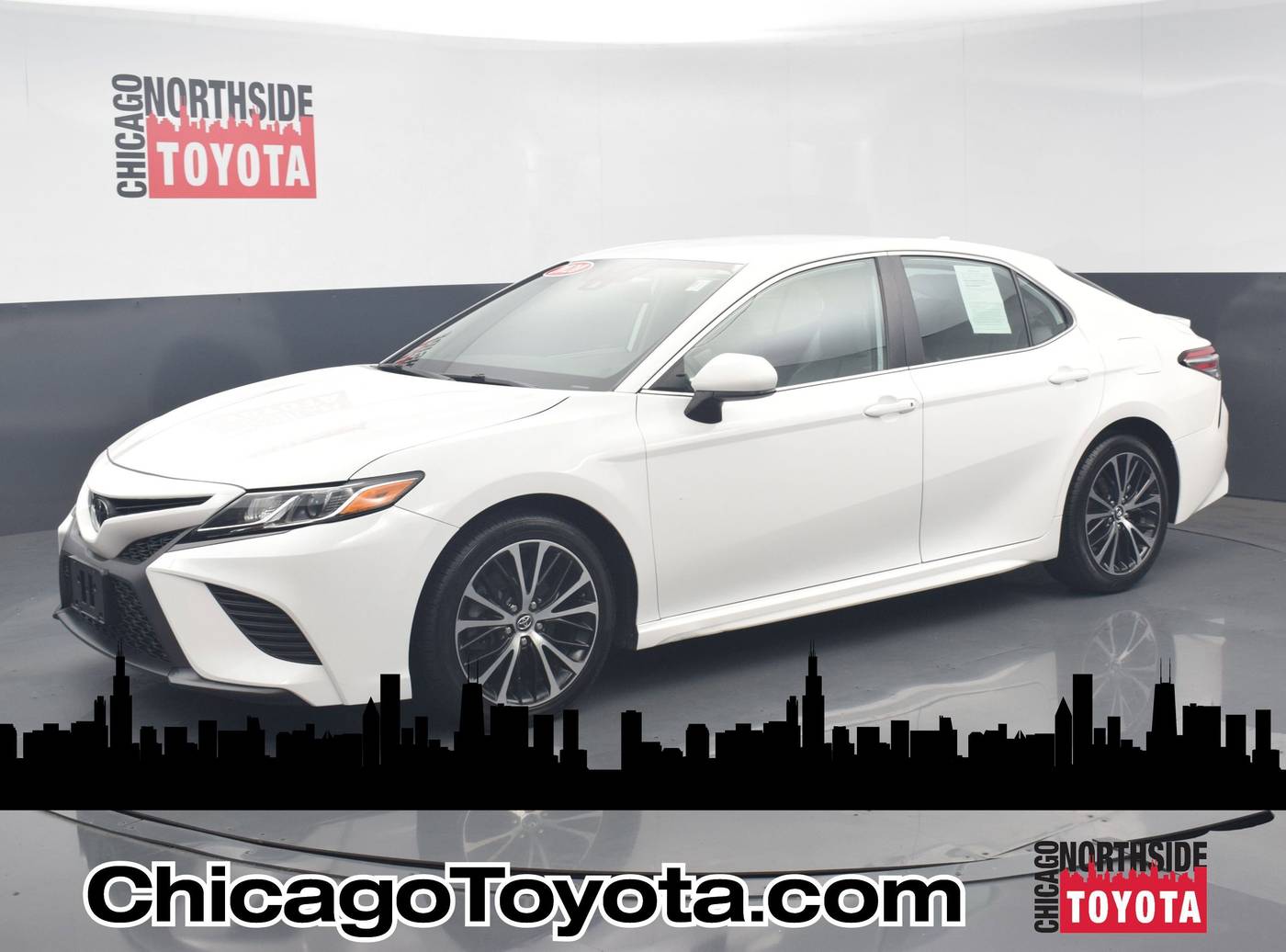 2020 Toyota Camry SE — Sedan — 68,302 mi — Chicago, IL