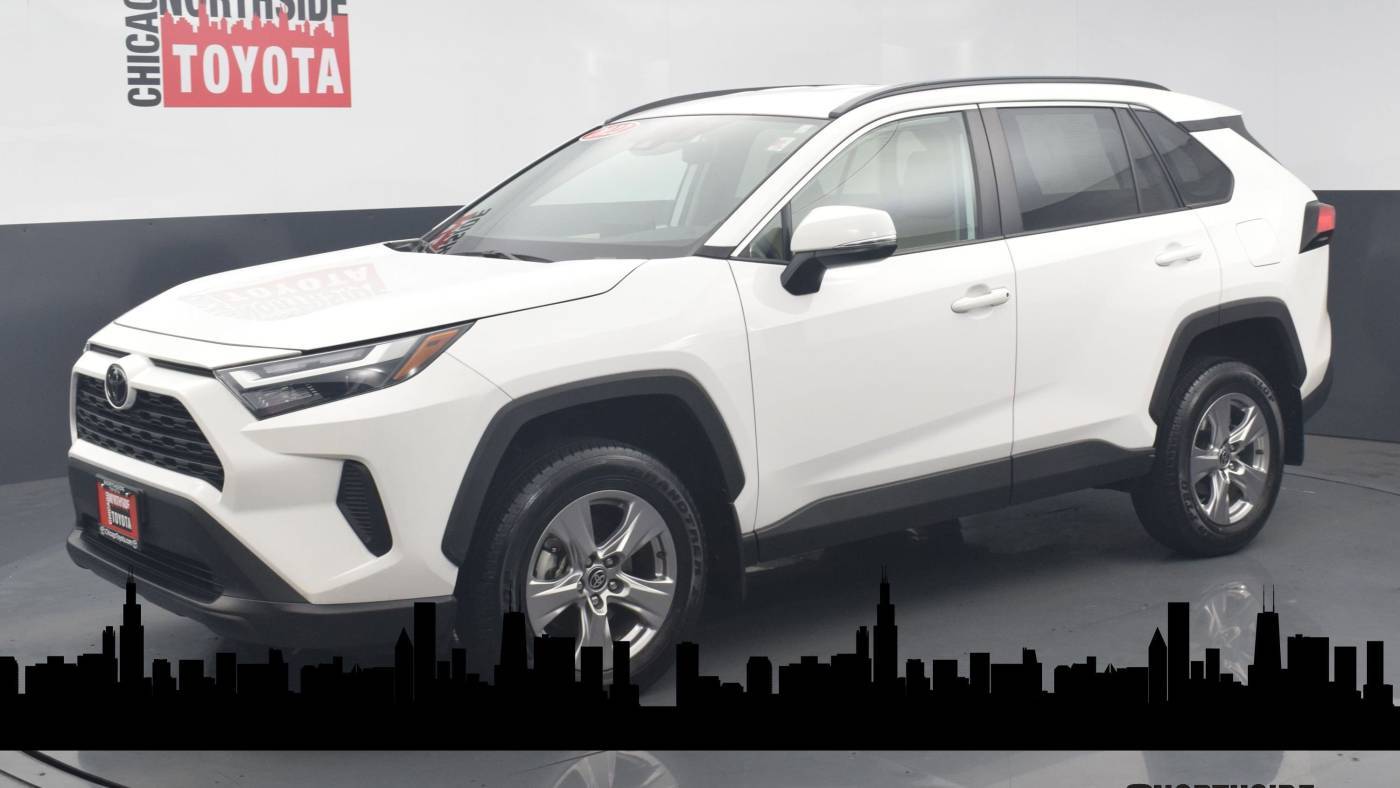 2022 Toyota RAV4 XLE — SUV — 21,003 mi — Chicago, IL