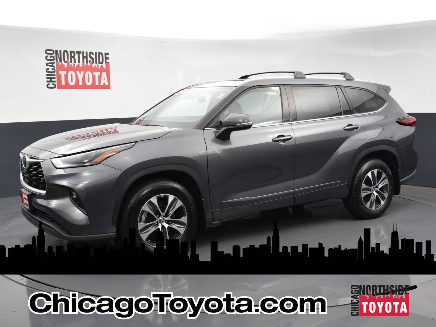 2022 Toyota Highlander XLE — SUV — 38,903 mi — Chicago, IL