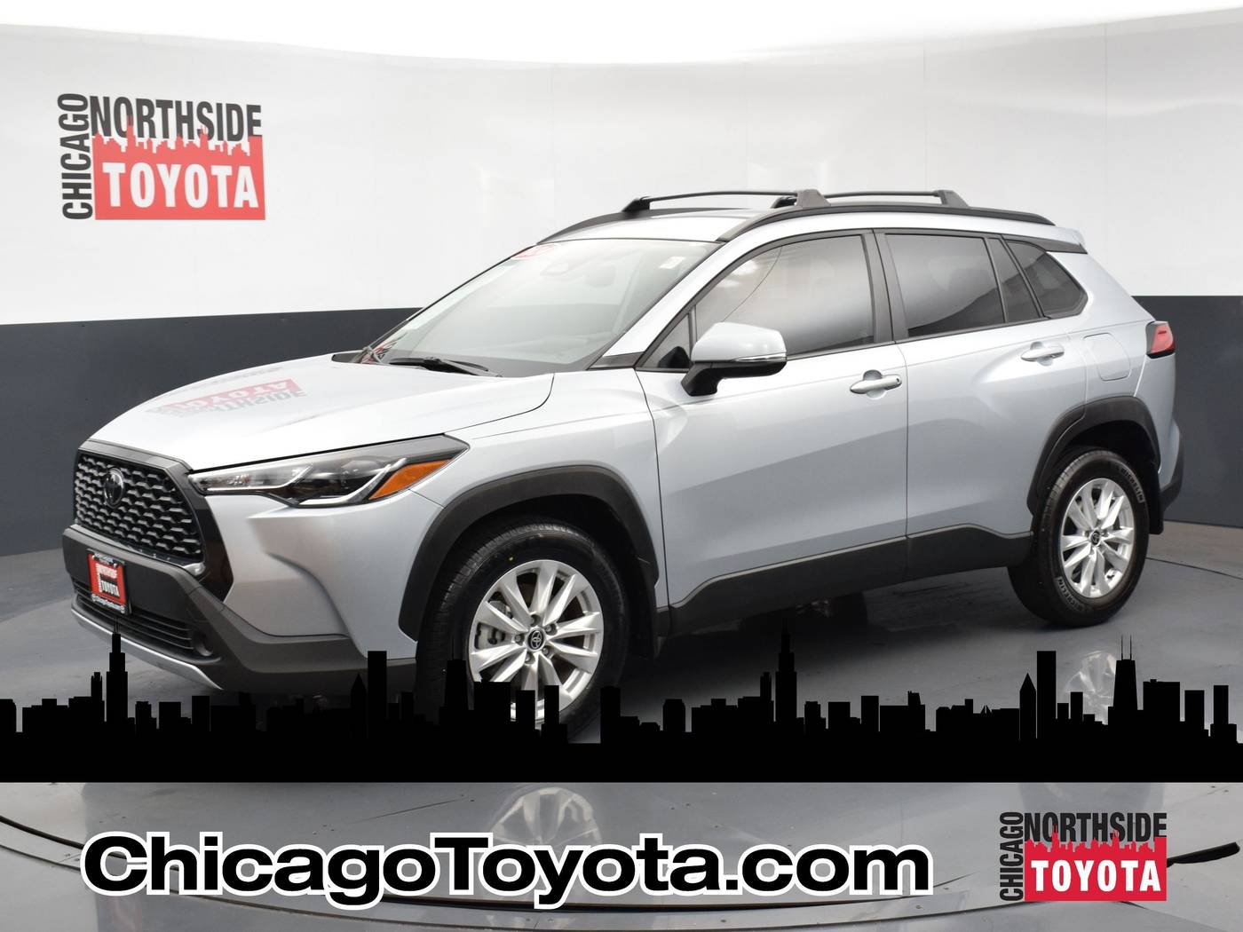 2024 Toyota Corolla Cross LE — SUV — 16,696 mi — Chicago, IL