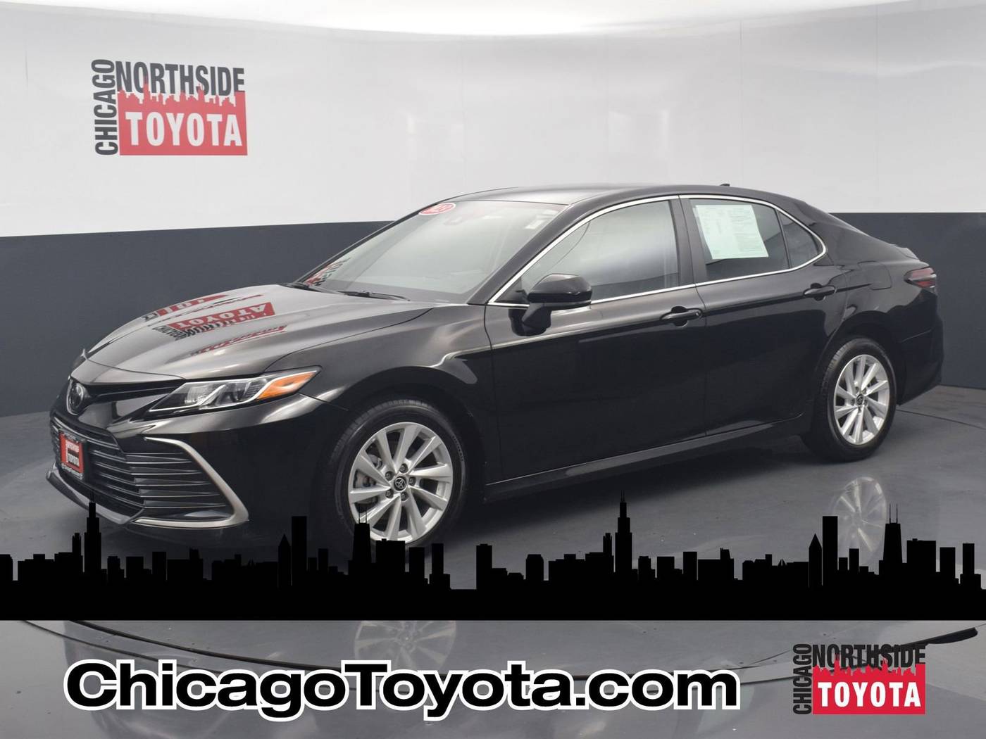 2023 Toyota Camry LE — Sedan — 14,493 mi — Chicago, IL