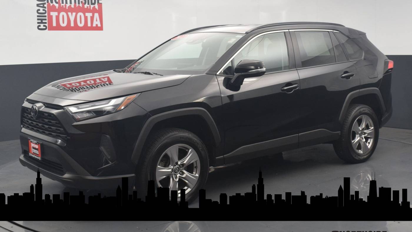 2022 Toyota RAV4 XLE — SUV — 53,551 mi — Chicago, IL