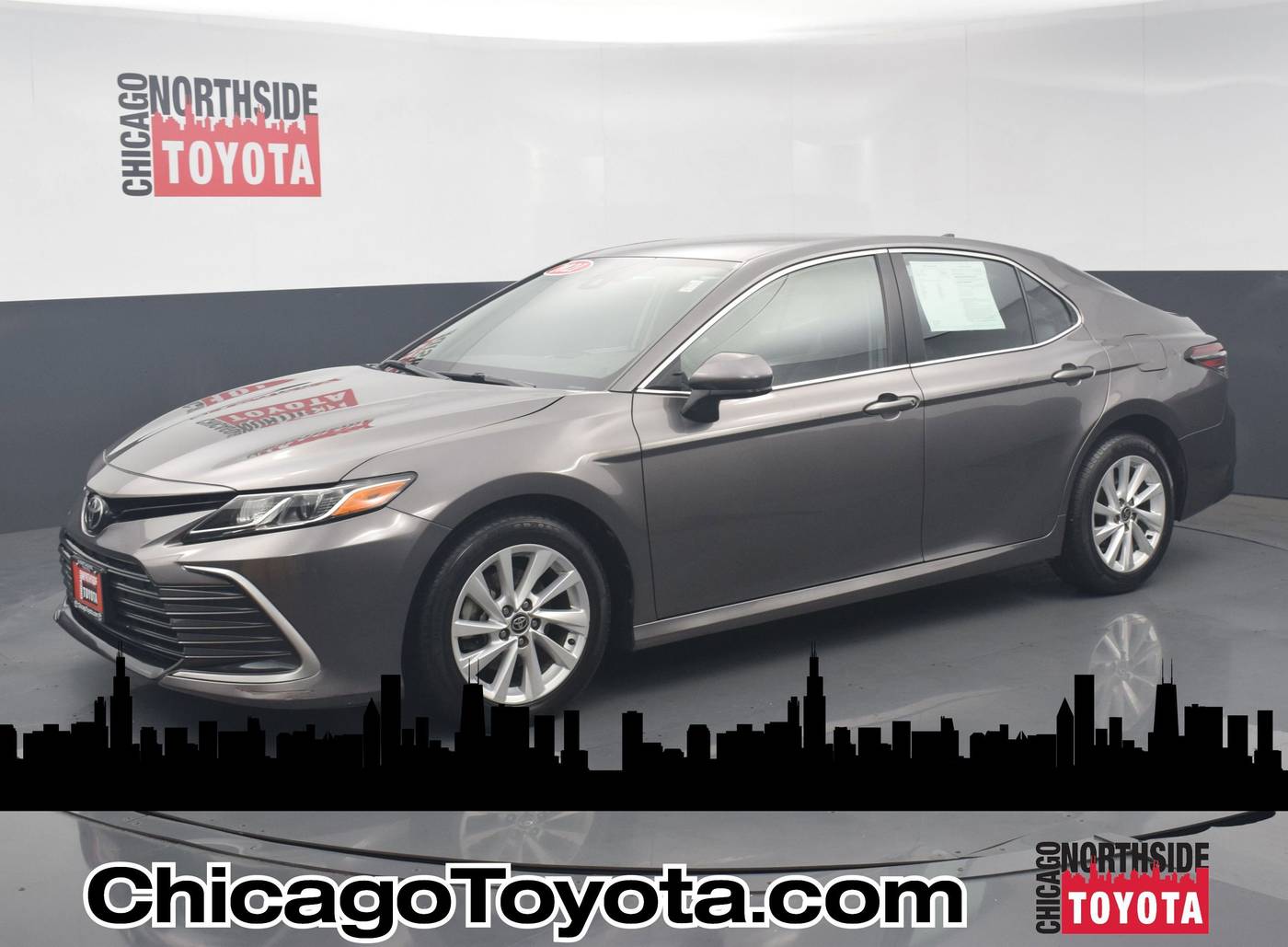 2021 Toyota Camry LE — Sedan — 75,842 mi — Chicago, IL