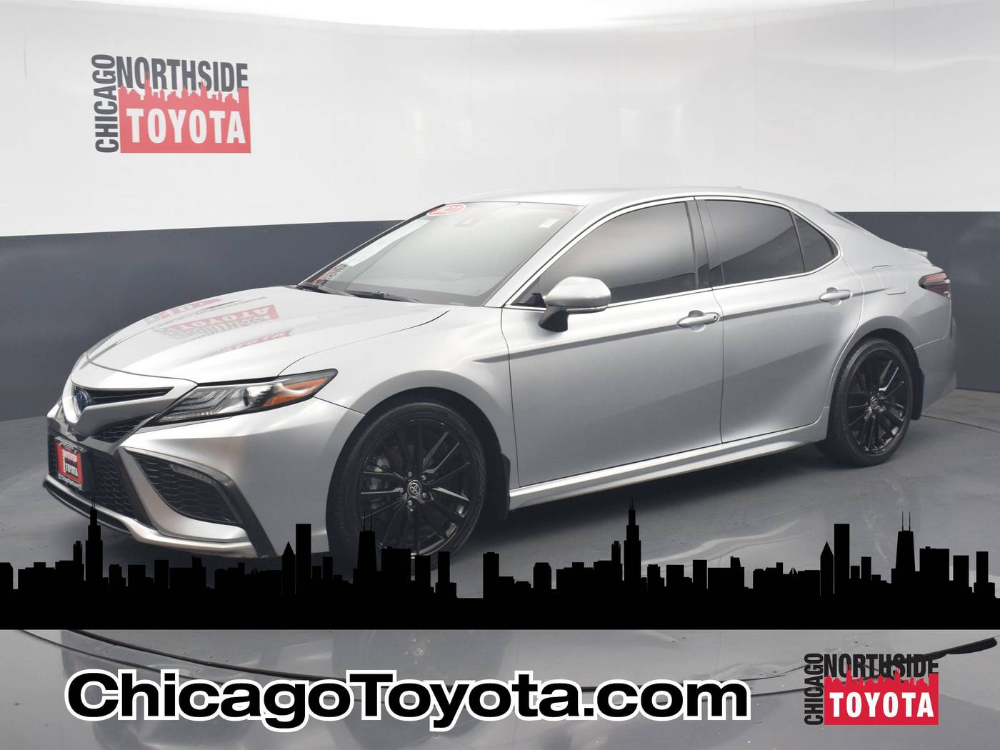 2022 Toyota Camry Hybrid XSE — Sedan — 70,555 mi — Chicago, IL