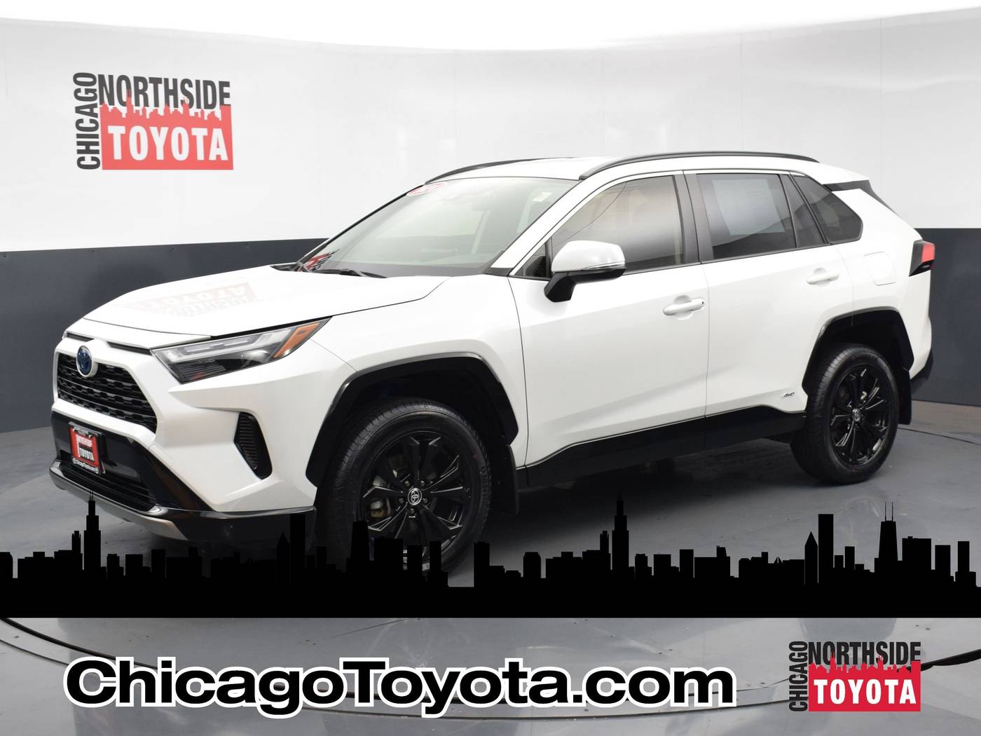 2024 Toyota RAV4 Hybrid SE — SUV — 14,042 mi — Chicago, IL