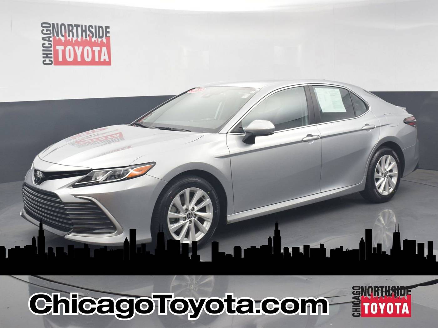 2022 Toyota Camry LE — Sedan — 40,852 mi — Chicago, IL