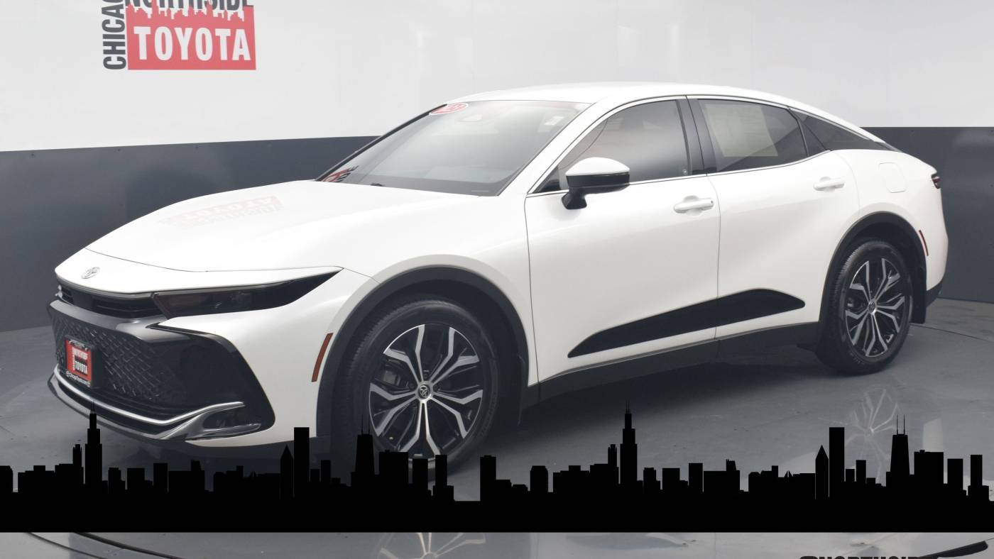 2023 Toyota Crown XLE — Sedan — 42,487 mi — Chicago, IL
