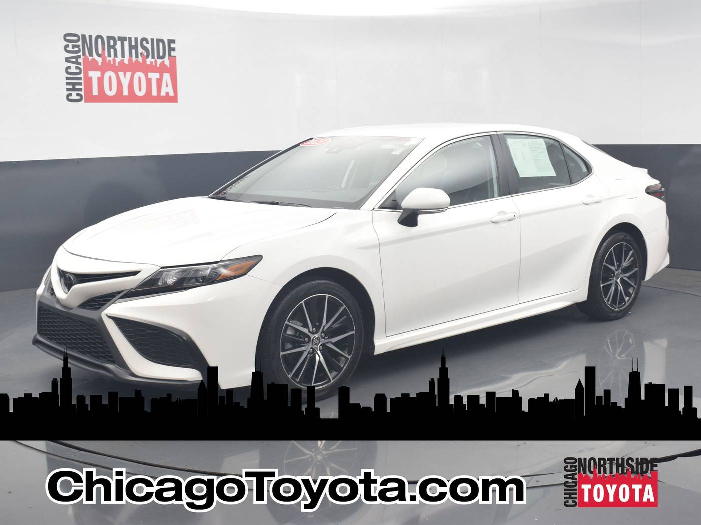 2023 Toyota Camry SE — Sedan — 55,463 mi — Chicago, IL