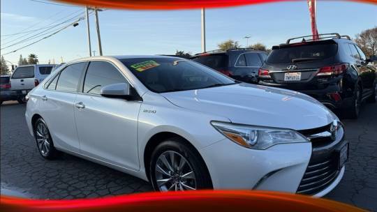 2015 Toyota Camry Hybrid XLE — Sedan — 129,658 mi — Sacramento, CA
