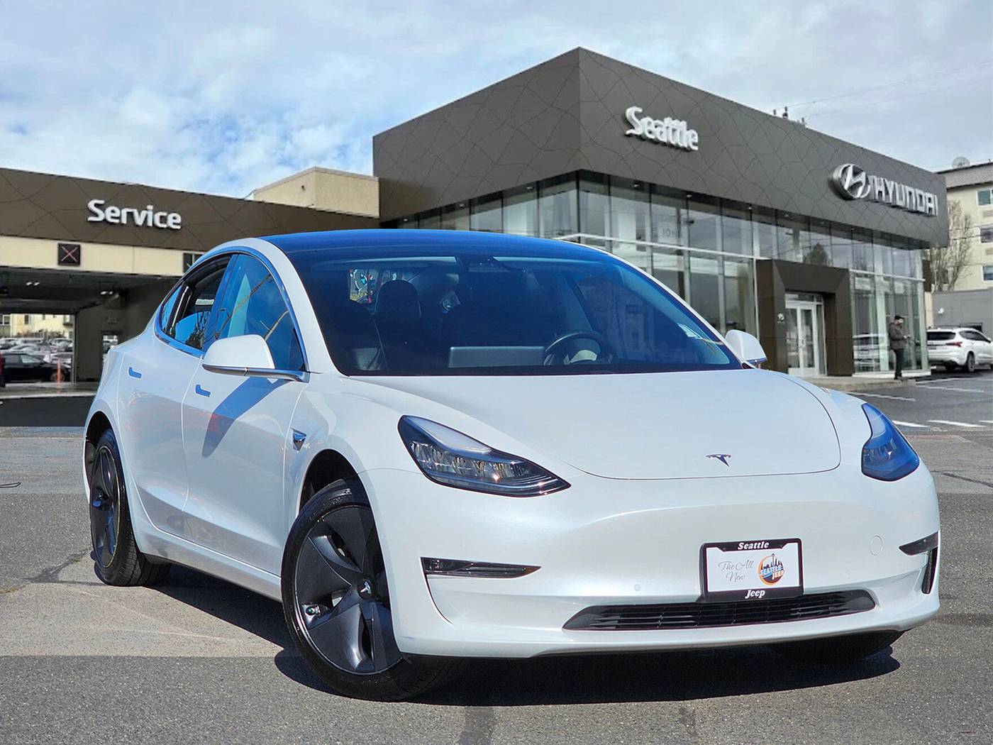 2018 Tesla Model 3 Long Range — Sedan — 36,853 mi — Seattle, WA
