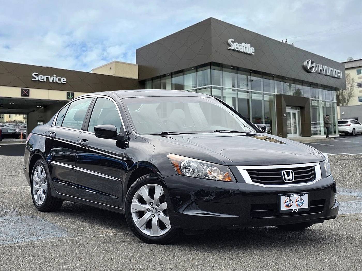 2010 Honda Accord EX-L — Sedan — 81,789 mi — Seattle, WA