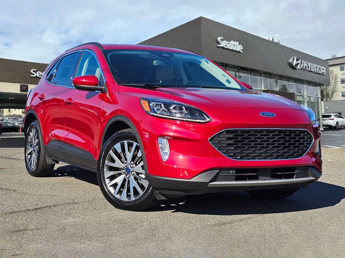 2022 Ford Escape Titanium Hybrid — SUV — 39,662 mi — Seattle, WA