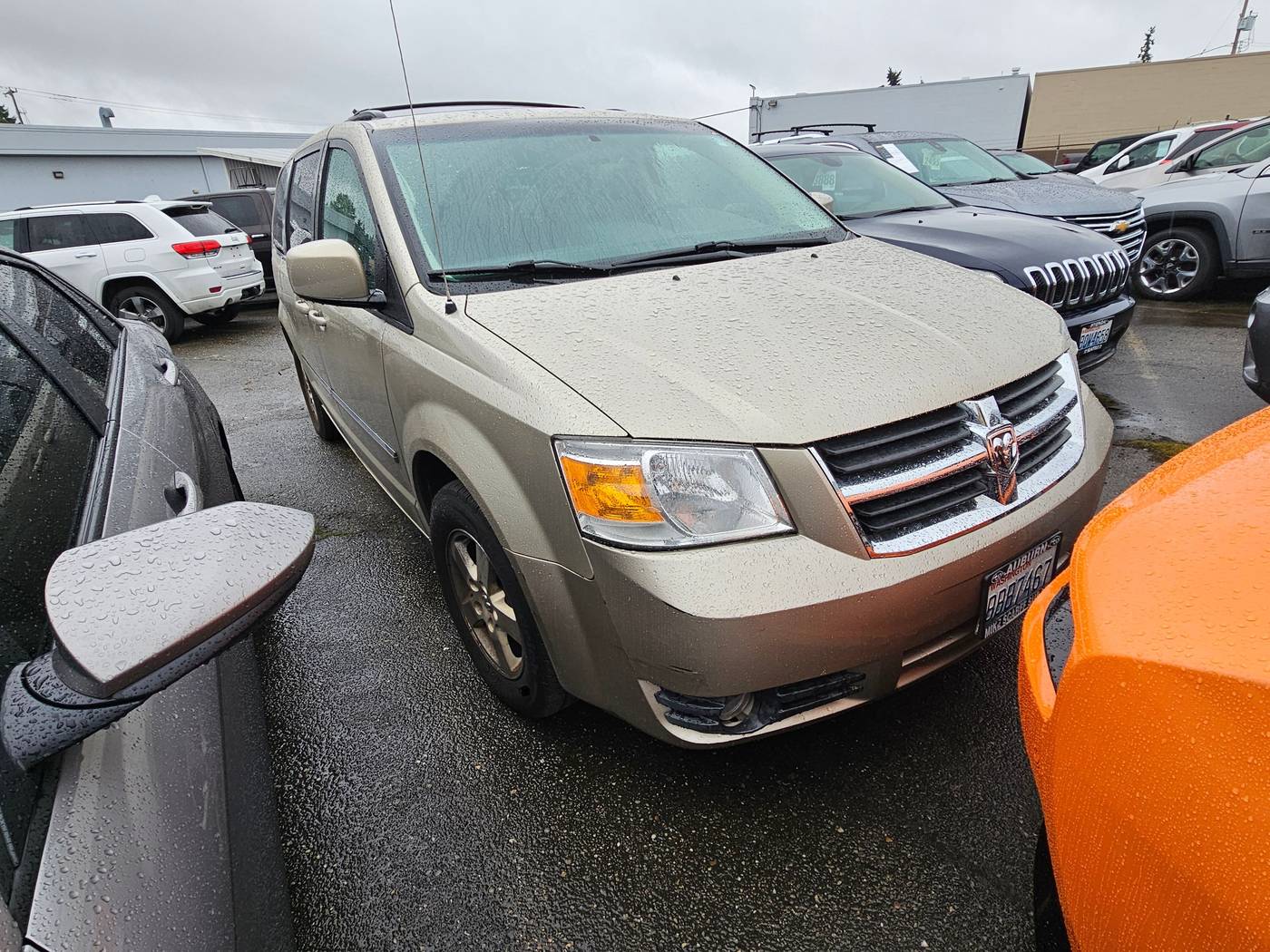 2008 Dodge Grand Caravan SXT — Minivan — 187,116 mi — Seattle, WA