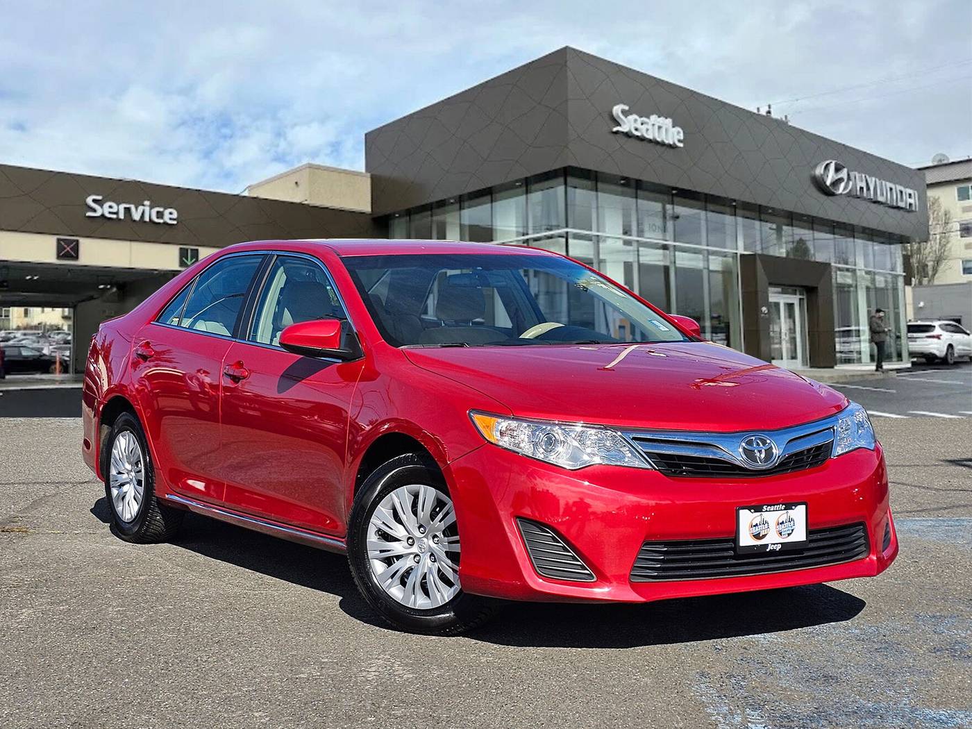 2013 Toyota Camry LE — Sedan — 63,007 mi — Seattle, WA