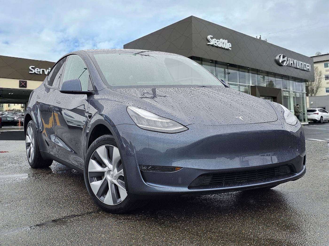 2023 Tesla Model Y Long Range — SUV — 16,822 mi — Seattle, WA
