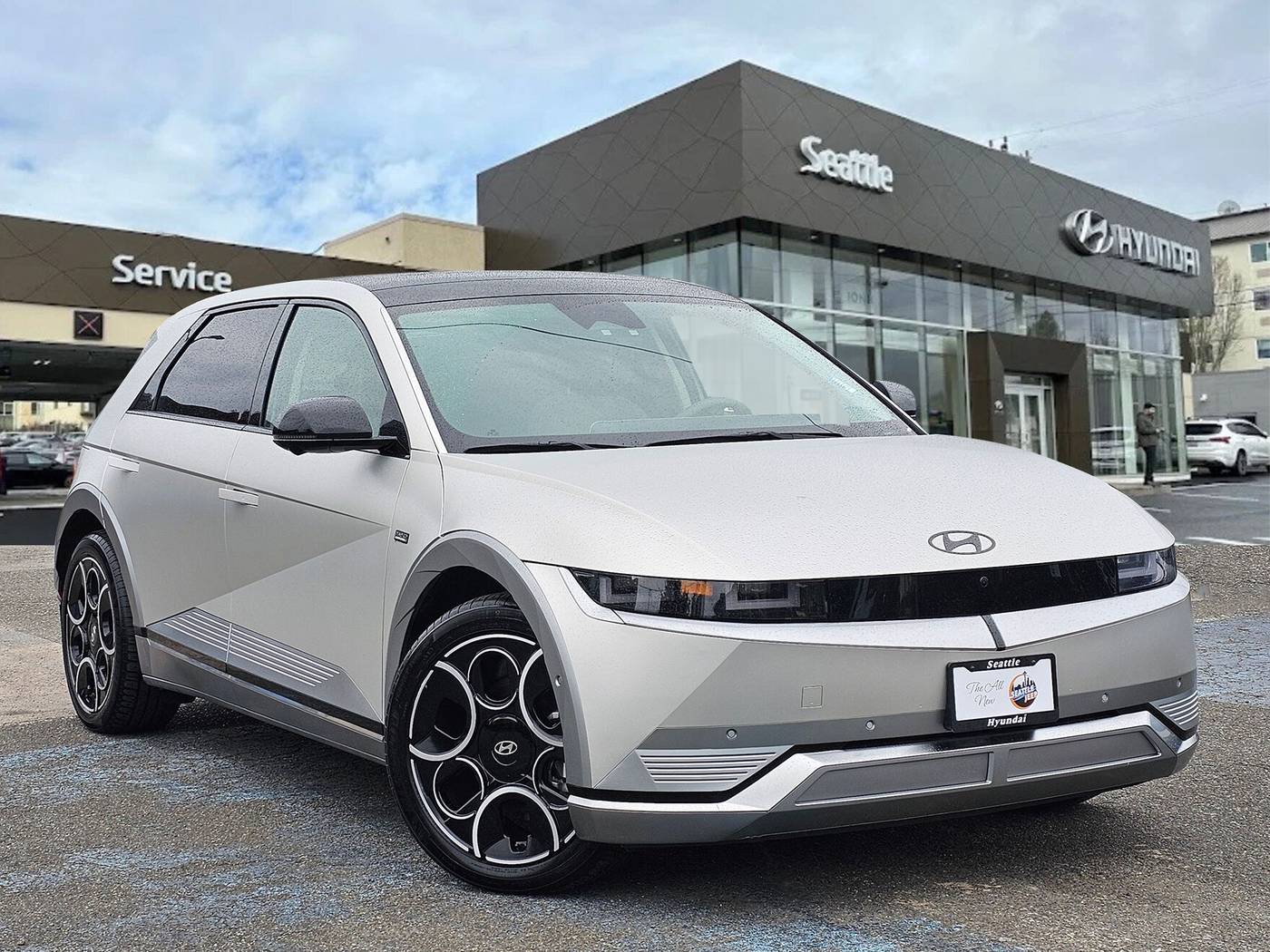 2024 Hyundai IONIQ 5 Limited — SUV — 6,577 mi — Seattle, WA