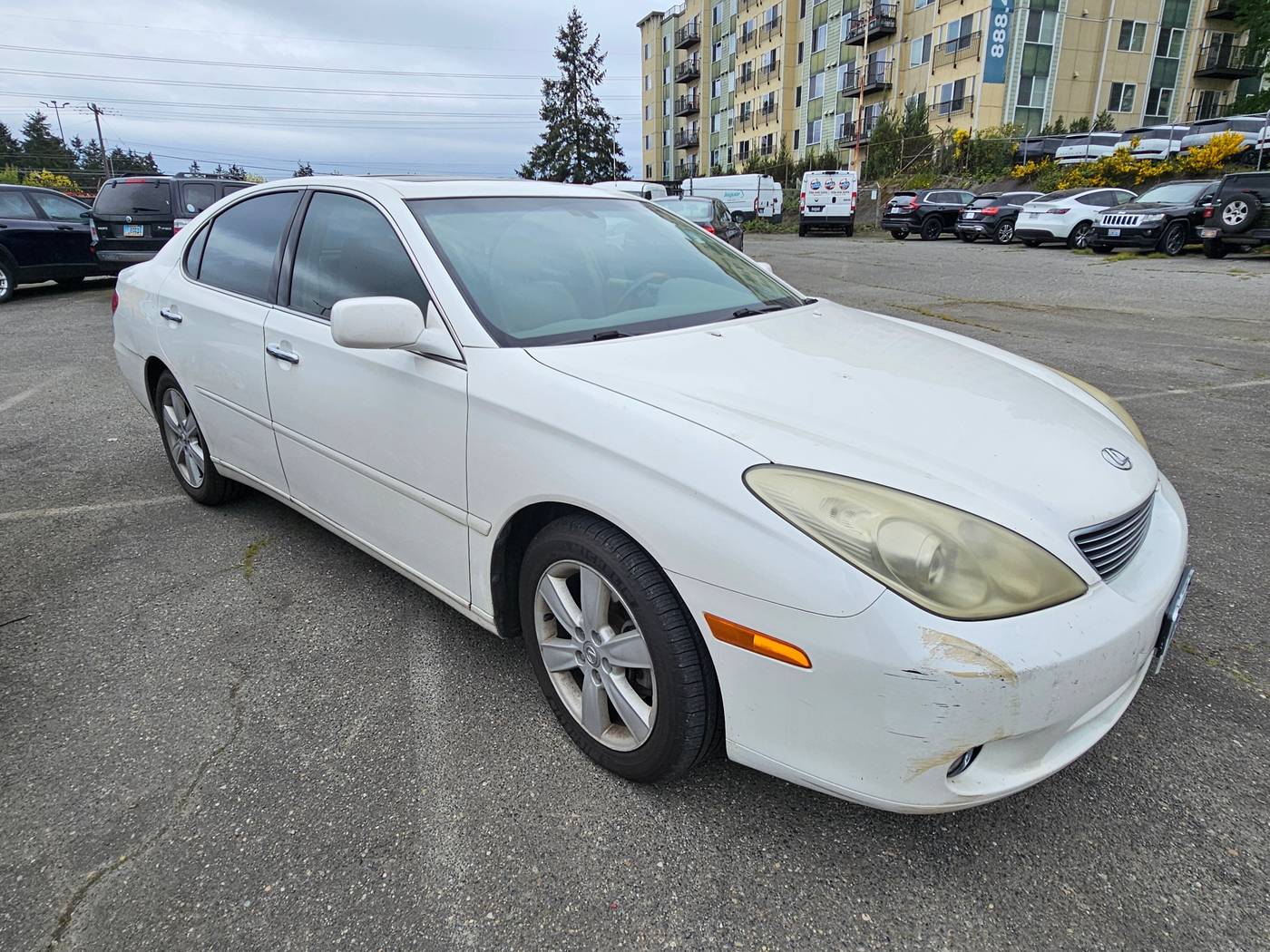2005 Lexus ES ES 330 — Sedan — 180,044 mi — Seattle, WA