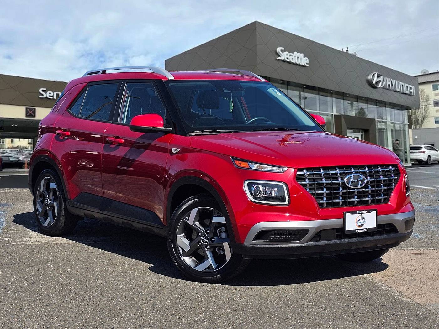 2022 Hyundai Venue Limited — SUV — 30,267 mi — Seattle, WA
