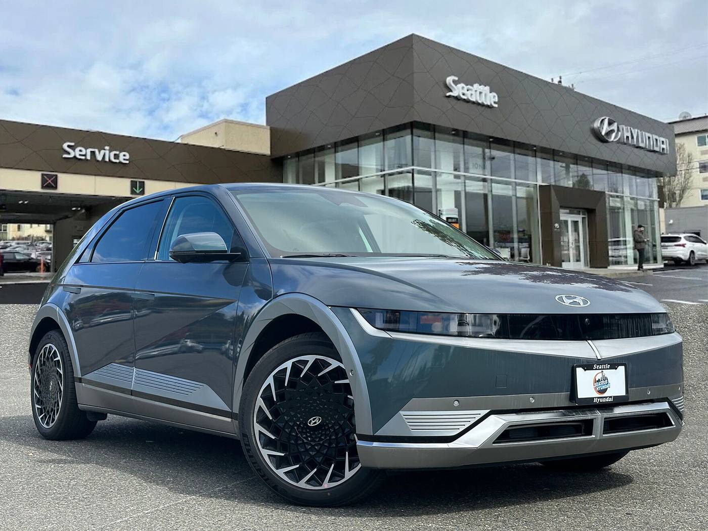 2024 Hyundai IONIQ 5 Limited — SUV — 2,739 mi — Seattle, WA