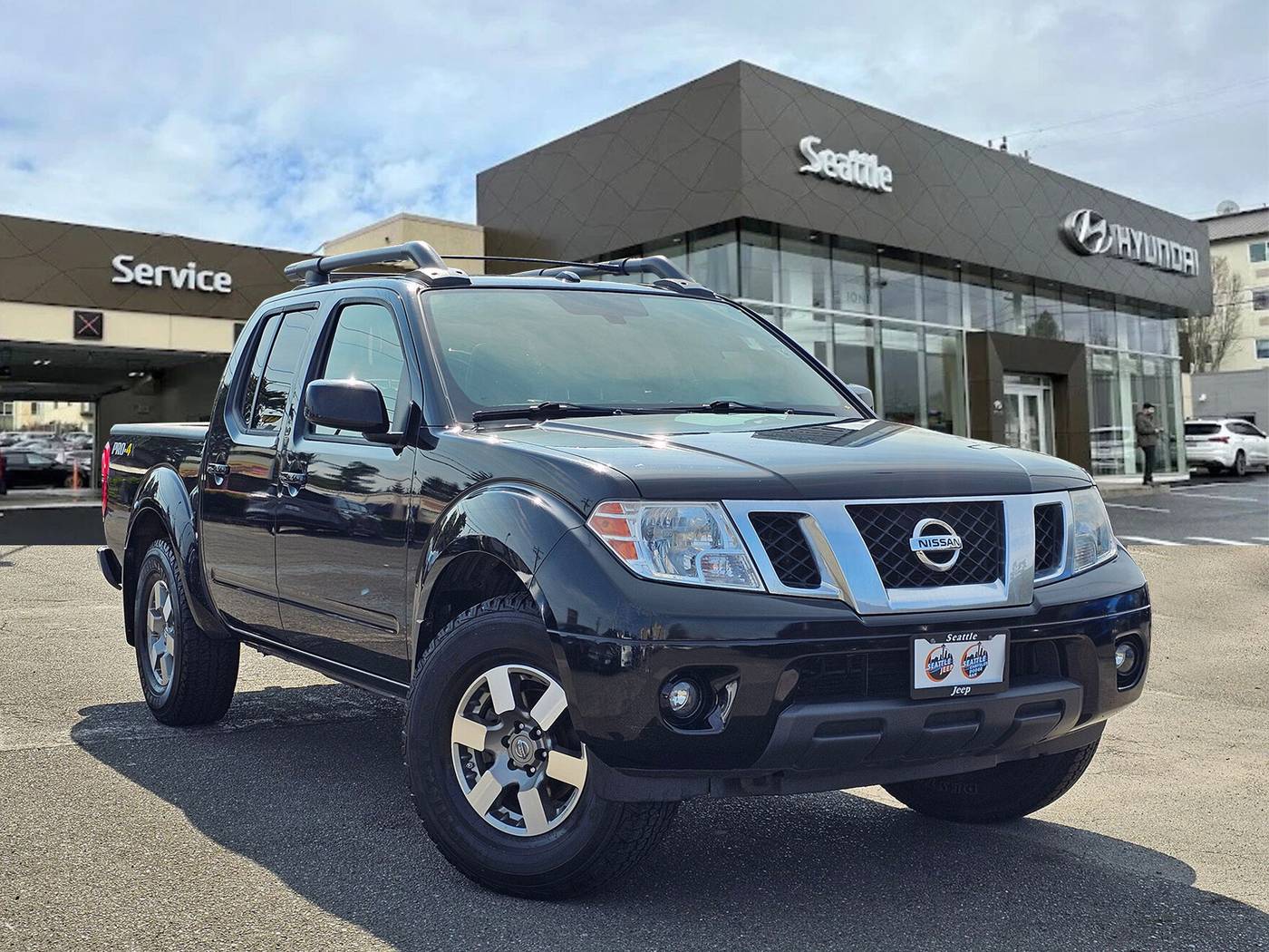 2013 Nissan Frontier PRO-4X — Pickup Truck — 68,254 mi — Seattle, WA