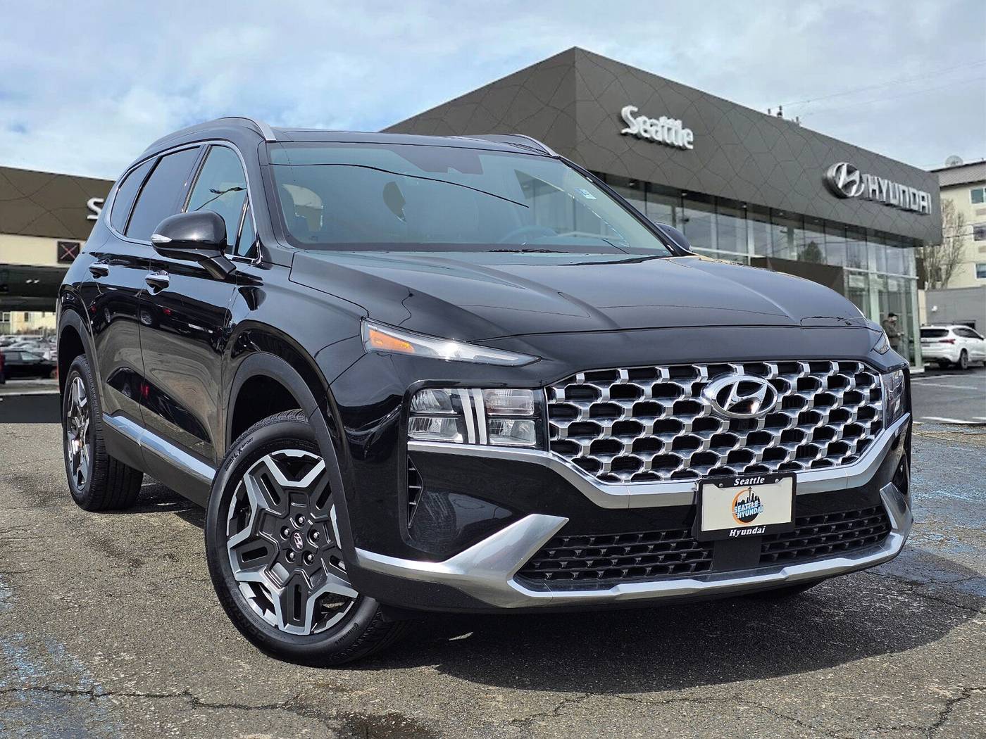 2023 Hyundai Santa Fe Hybrid SEL Premium — SUV — 49,682 mi — Seattle, WA